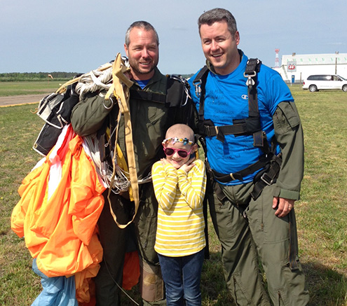 Mike Reynold skydiving for LSS: photo 1