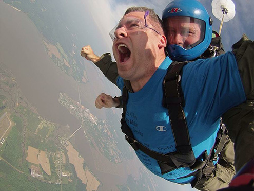 Mike Reynold skydiving for LSS: photo 2